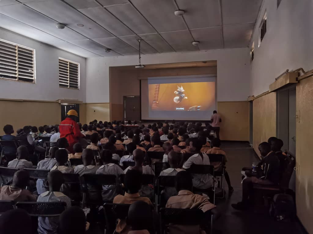 Bikita Minerals opens community cinema